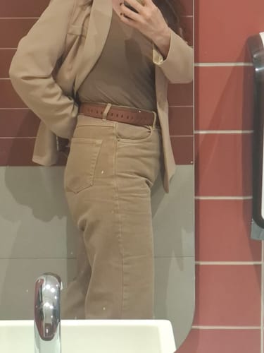 Cilene C. review of Calça Jeans Reta Araçá Marrom Claro image 1 out of 1