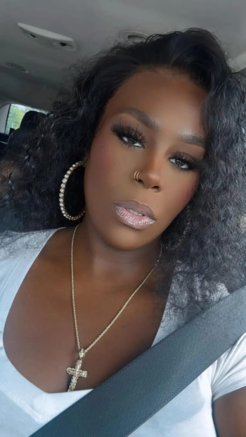 Customer photo review of MORE FACE M-cap Burmese Curly Wear Go Wigs Pre Cut 9x6 HD Lace Bleached Knots Glueless Wigs Human Hair Tiny Knots Pre Plucked Hairline