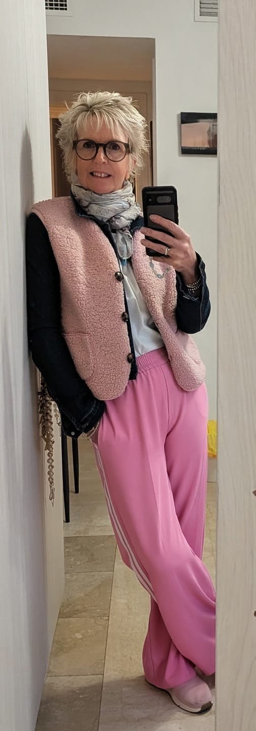 Customer photo review of The Lipstick Edit Gilet by SNOB