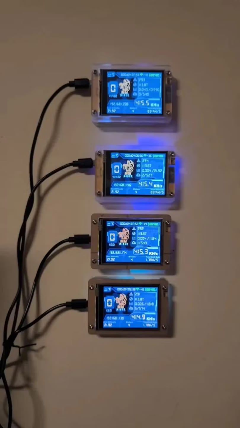 Customer photo review of Akai Miner ESP32 Smart Solo Node 960KH/s