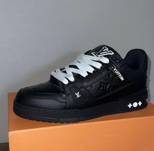Customer photo review of Louis Vuitton Trainer
