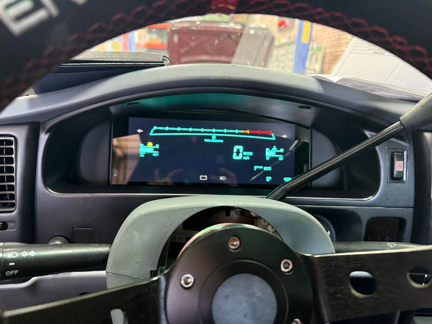 Customer photo review of Toyota Tacoma 1st Gen 94-04 Dash Mount