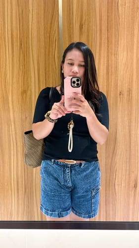 Customer photo review of 16" Hollywood Waves