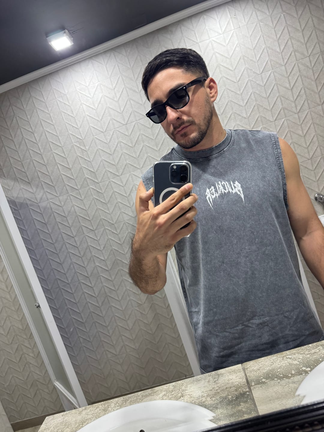 Customer photo review of SPECTRE TANK