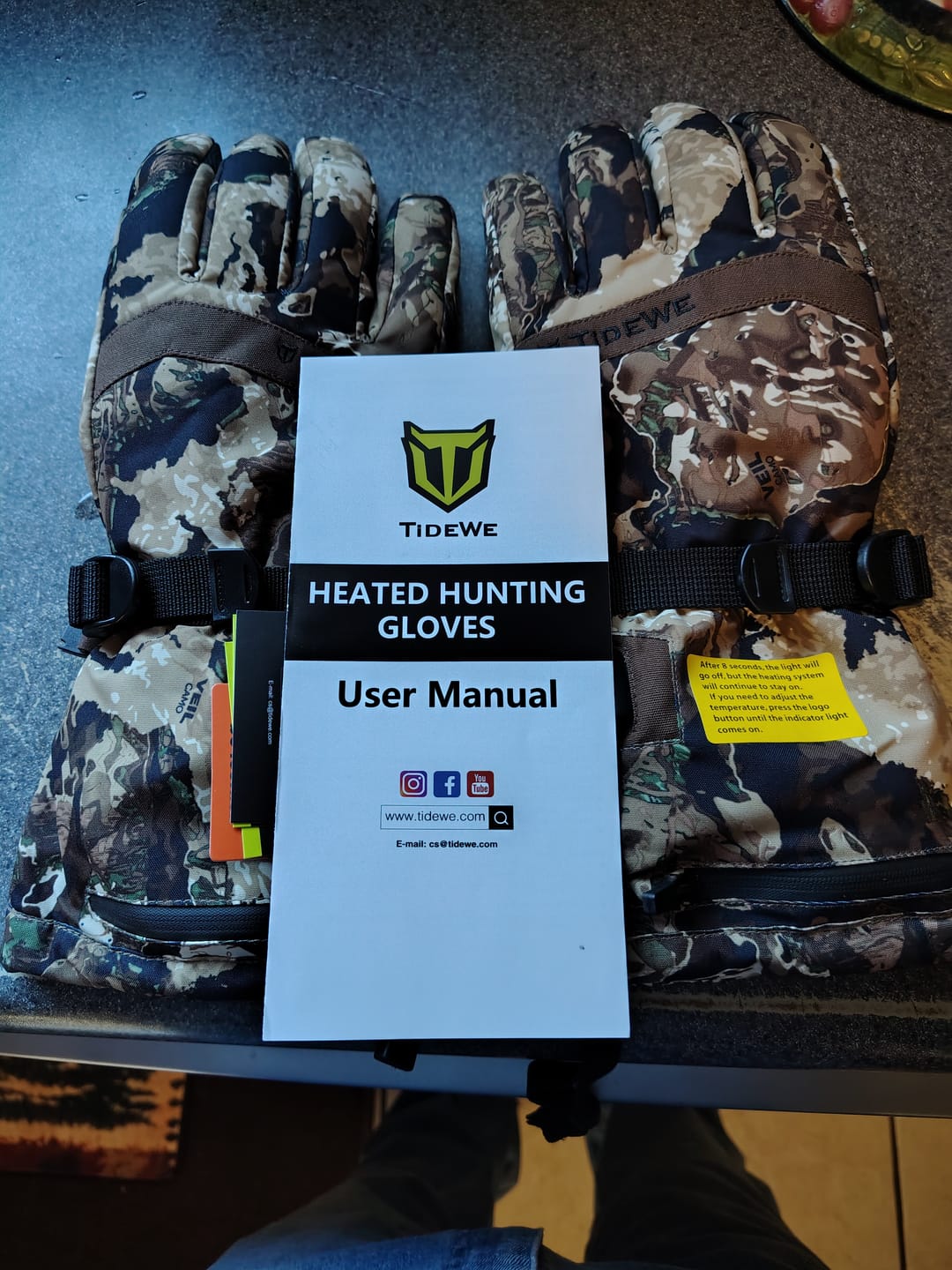 Customer photo review of Heated Insulated Hunting Gloves