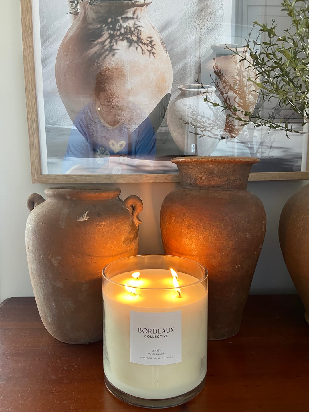 Customer photo review of JERSEY - Vanilla Caramel Medium Deluxe Candle