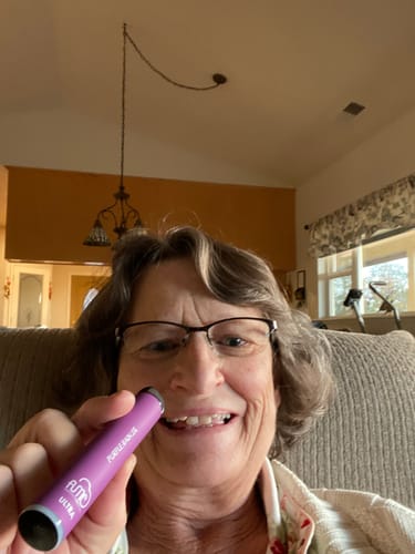 Customer photo review of Fume Ultra 2500 Puffs