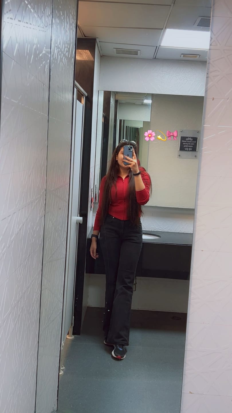 Customer photo review of RED SCULPTOR JACKET COTTON