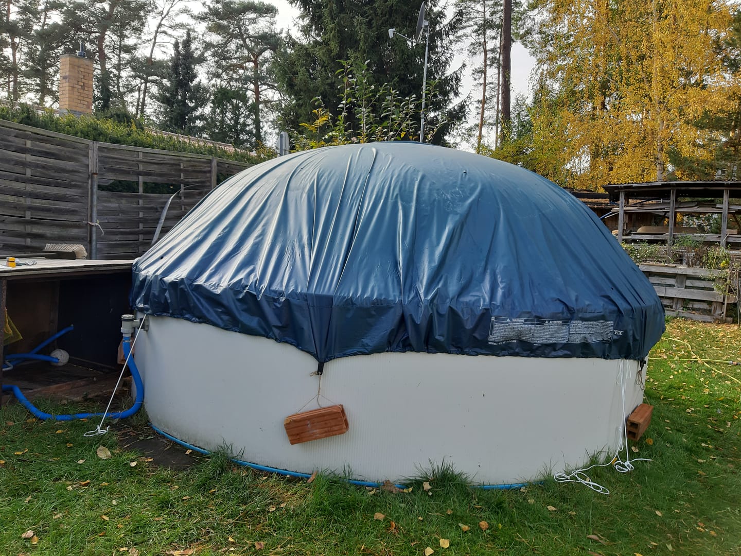 Customer photo review of Planenfux® Poolkissen XXL