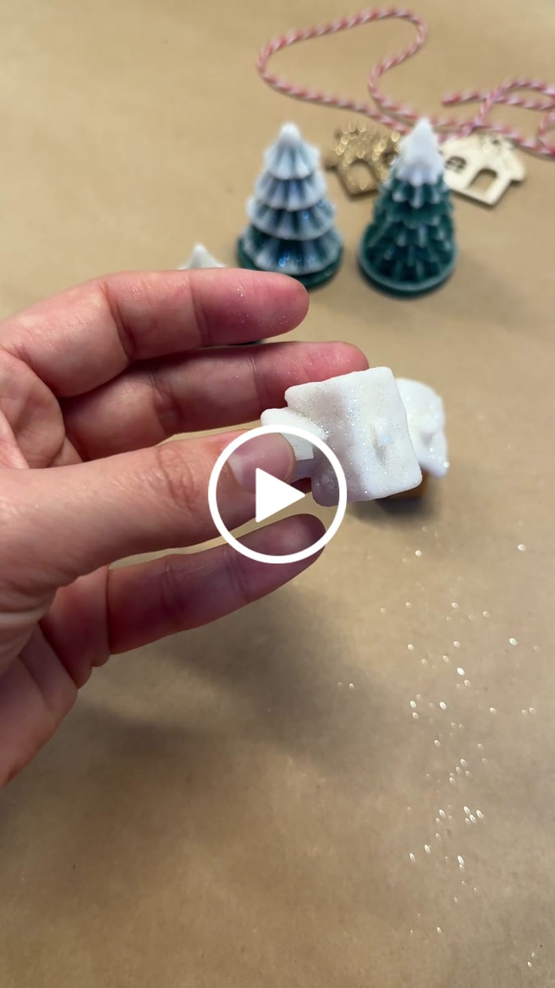 Customer video review of Fragancia ABETO DE NAVIDAD