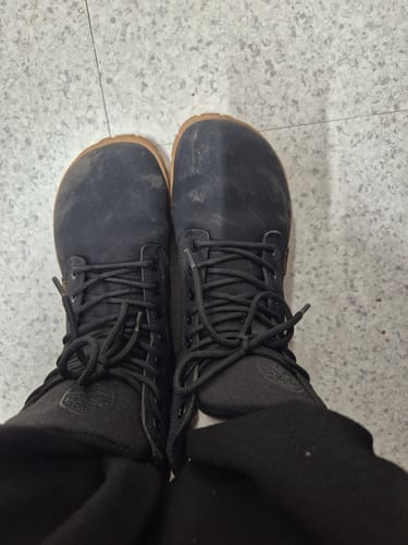 Customer photo review of Vaistoa Hurmos 2 | Casual Winter Barefoot Boots