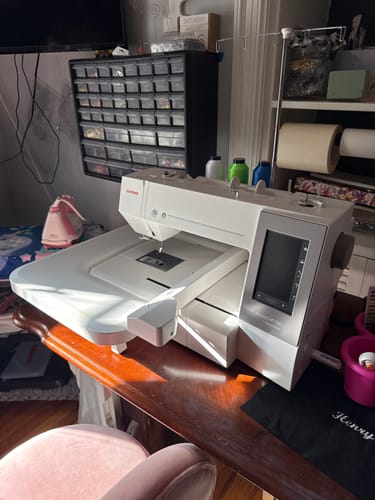 Customer photo review of Janome Memory Craft 550E Limited Edition Embroidery Machine w/ FREE Bonus Bundle