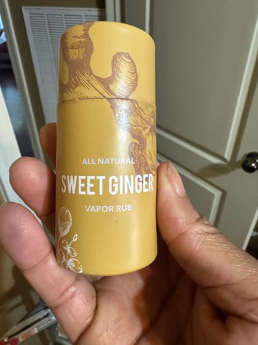 Customer photo review of Sweet Ginger Vapor Rub