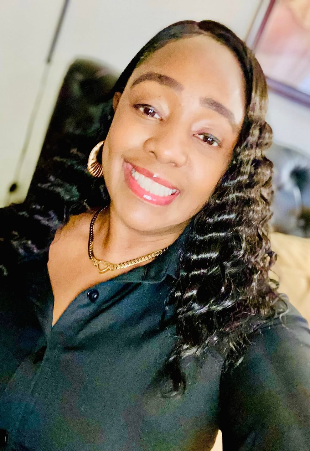 Customer photo review of LESMA - Outre Synthetic HD Lace Front Wig