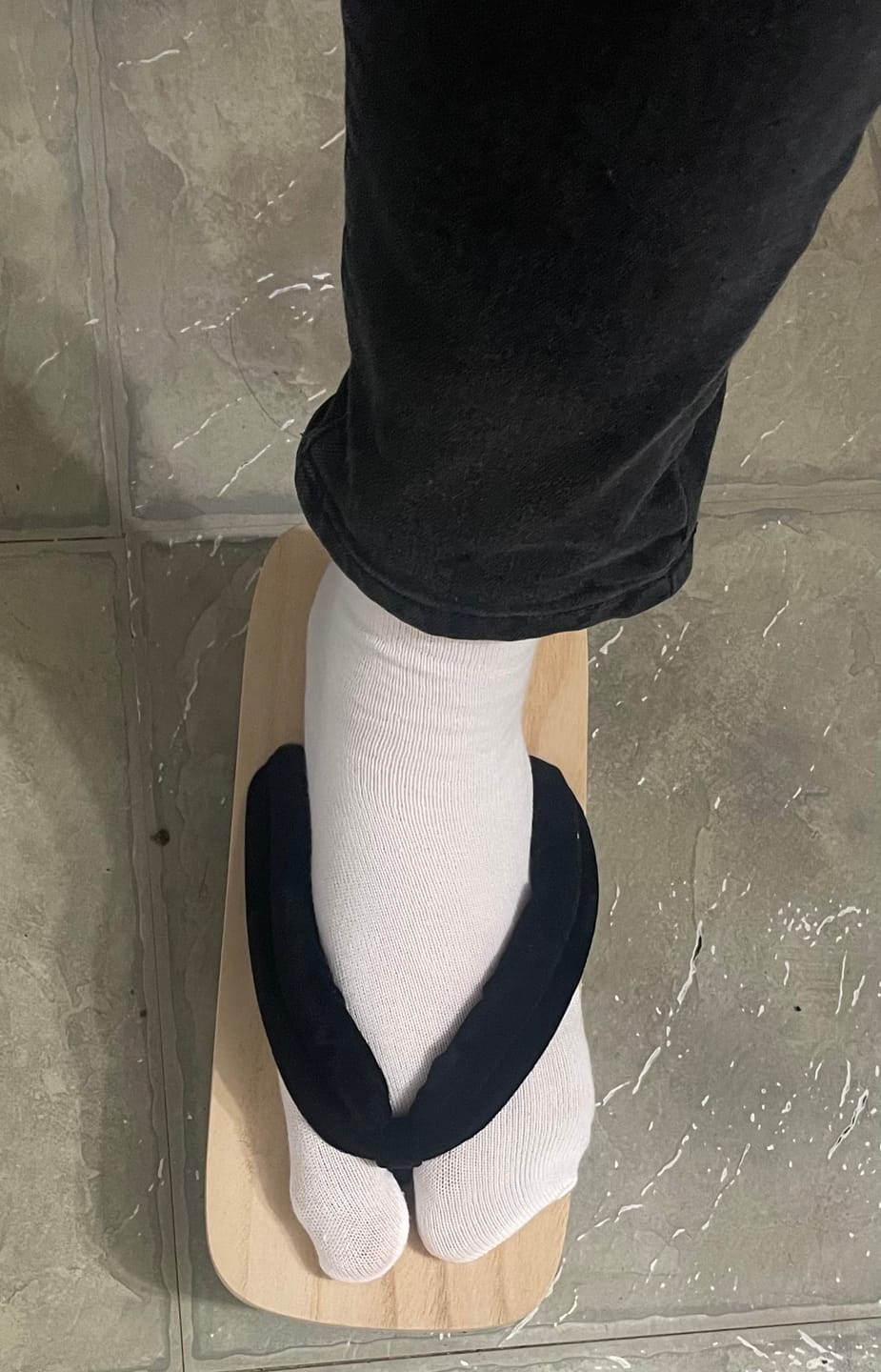 Customer photo review of Men's Traditional Japanese Sandals 【Classic Black】