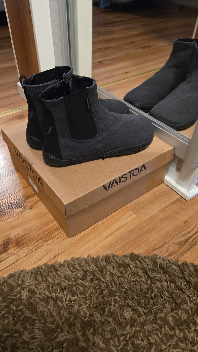 Customer photo review of Vaistoa Kajo -paljasjalkanilkkurit