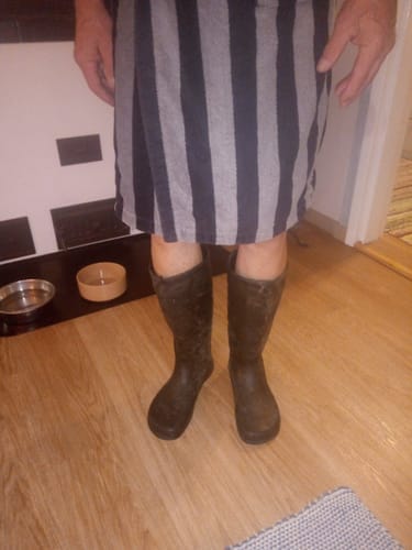 Customer photo review of Vaistoa Katve 2 | Rubber Barefoot Rain Boots