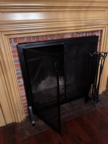 Customer photo review of Fireplace Screen with Operable Doors Custom Size 21 Finishes - Carolina
