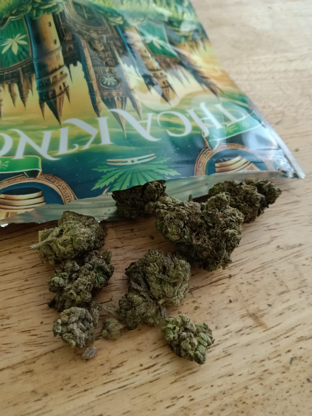 Customer photo review of Gush Mintz Light Assist THCA