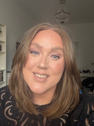 Customer photo review of Fire Eyes Cream Shadow - Stardust