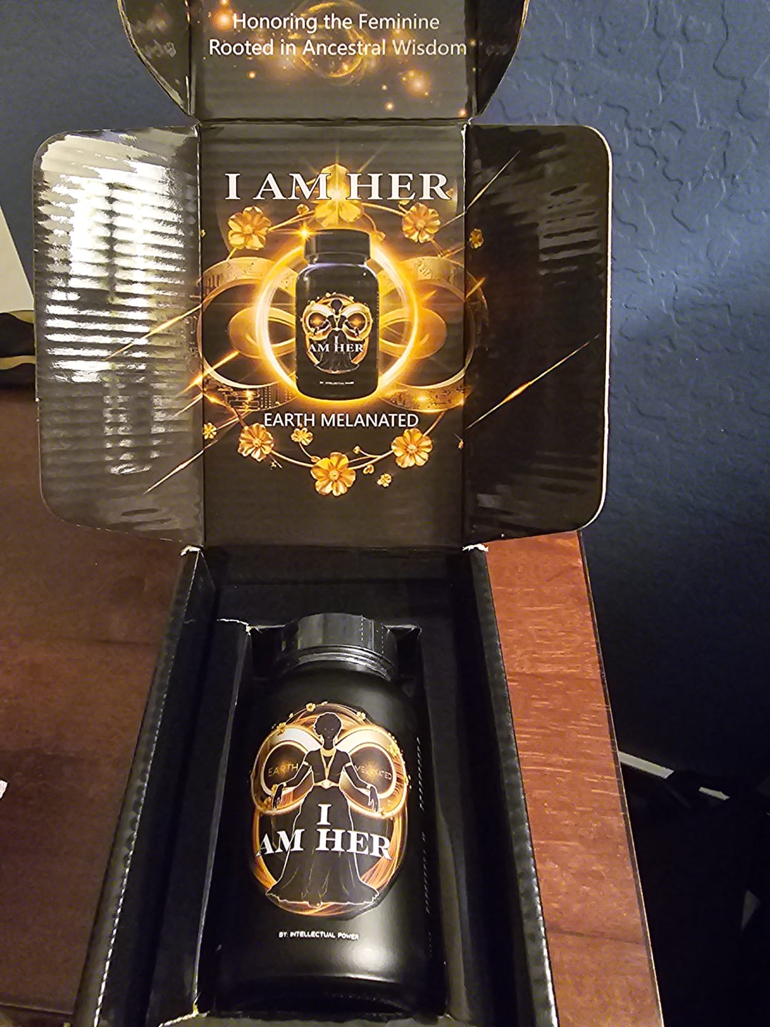 Customer photo review of I Am Her - Earth Melanated