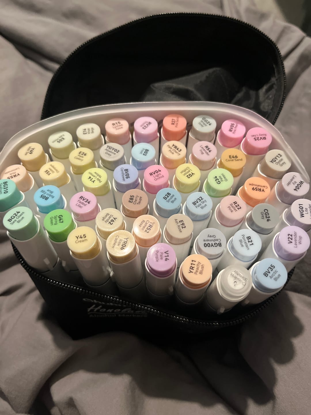 Customer photo review of Ohuhu Honolulu Brush Markers - Small Set
