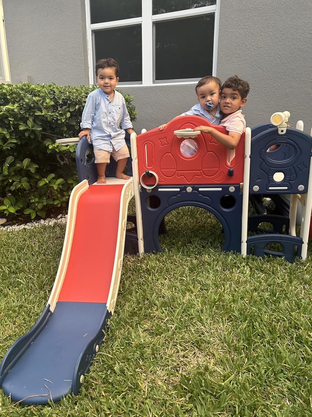 Customer photo review of TOBBI & NYEEKOY 9-in-1 Large Rocket-Themed Toddler Climber Slide