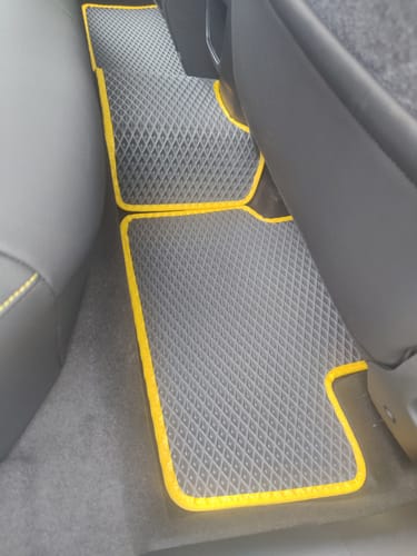 Customer photo review of Auto Fußmatten nach Maß - Komplettset