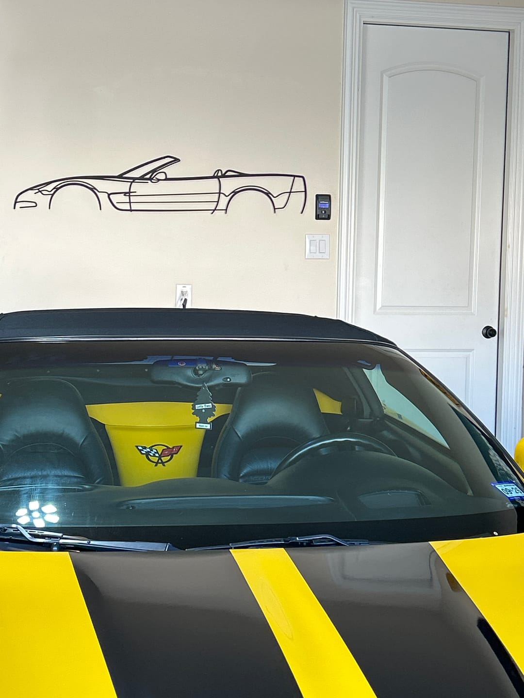 Customer photo review of C5 Cabrio 2002 Silhouette Metal Wall Art