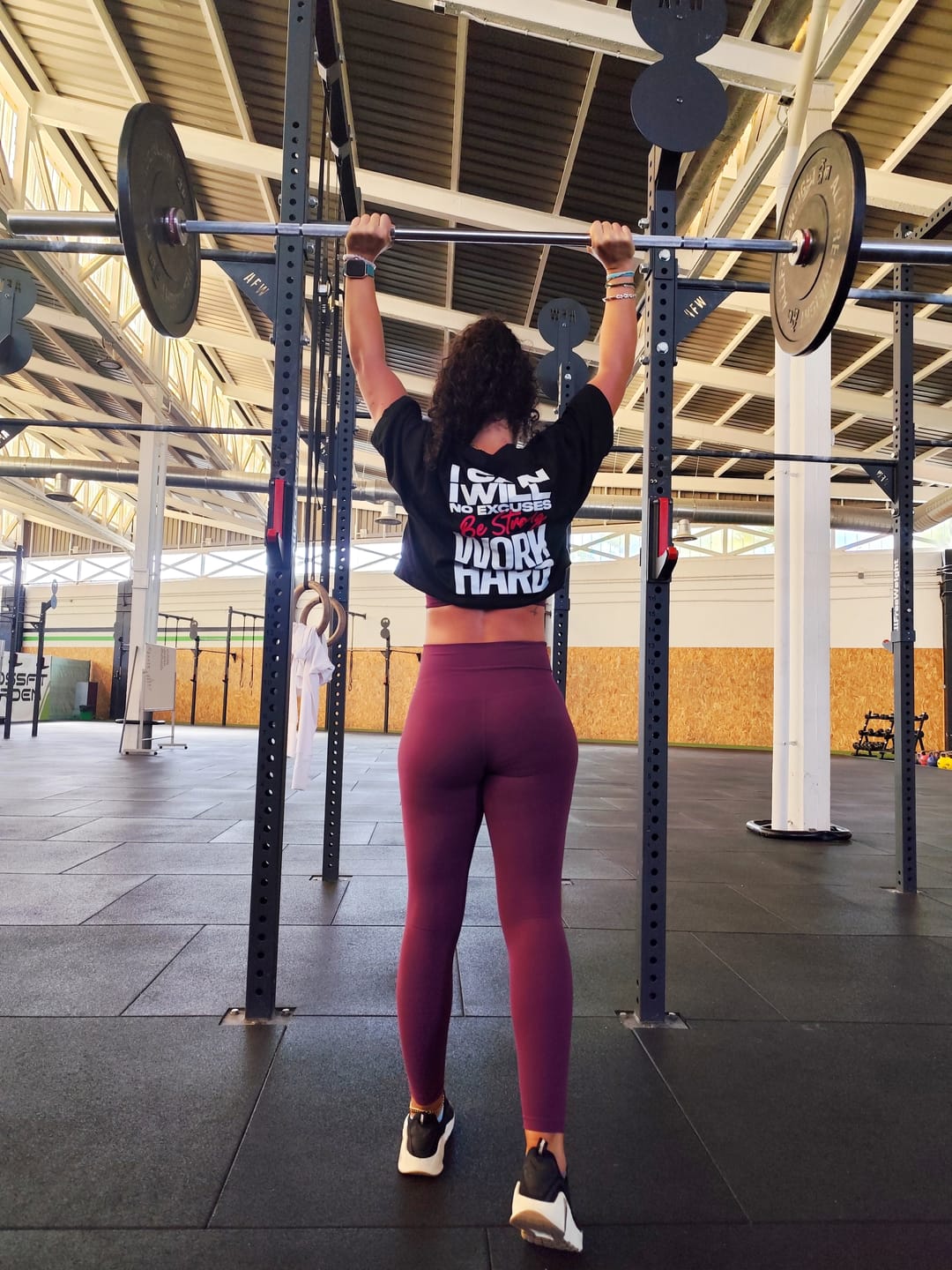 Customer photo review of WORK HARD OVERSIZE - MUJER