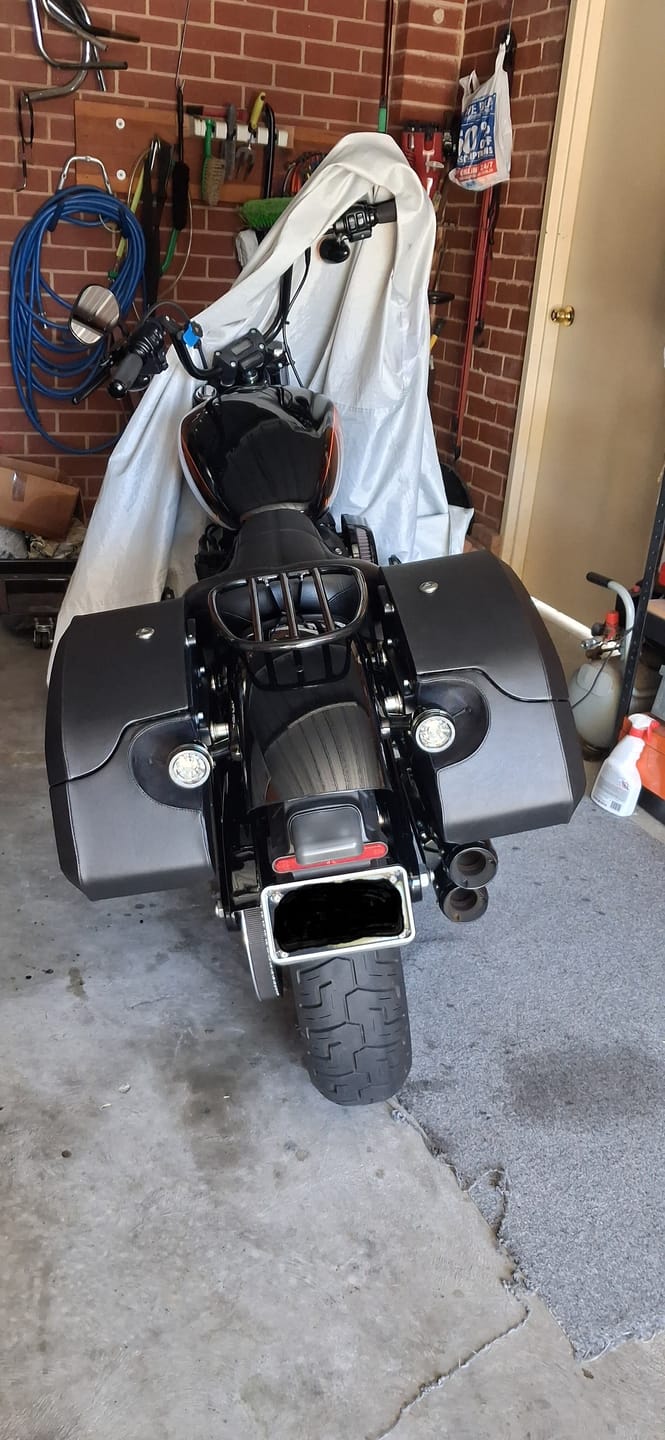 Customer photo review of 32L - Darkin Large Quick Mount Leather Wrapped Hard Saddlebags for Harley Softail Street Bob FXBB