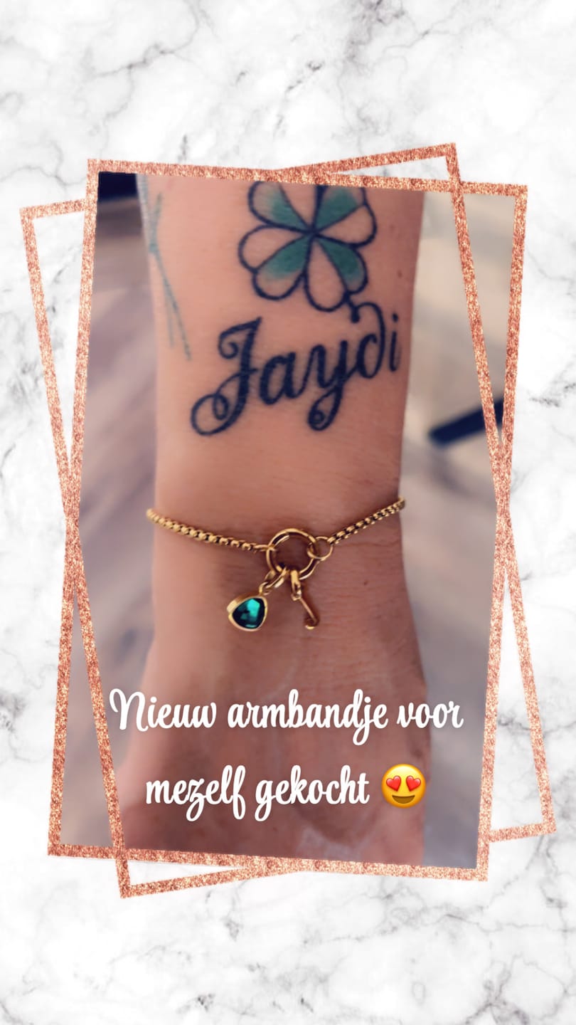 Customer photo review of Adjustable Letter & birthstone bracelet gold
