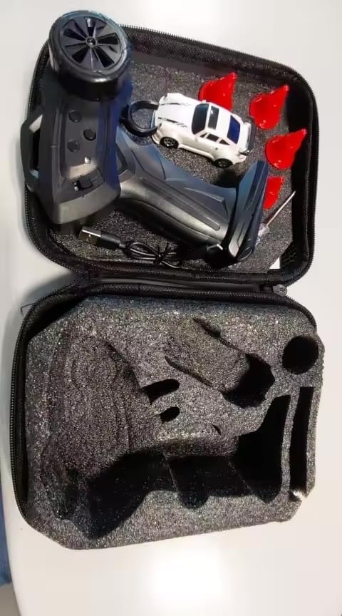 Customer photo review of Desktop Racers™ – The Ultimate Mini Racetrack for All Ages