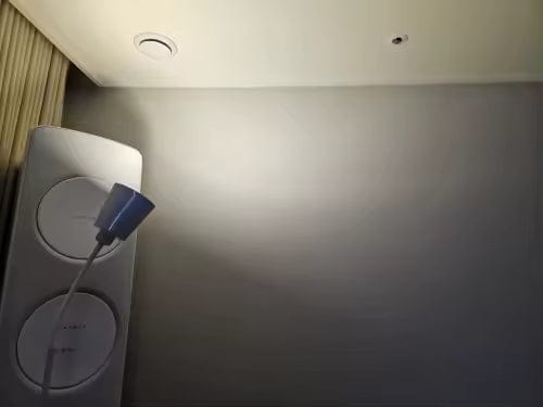 Customer photo review of Skandinavische Stehlampe | Minimalistisches Licht mit Holz & Metall