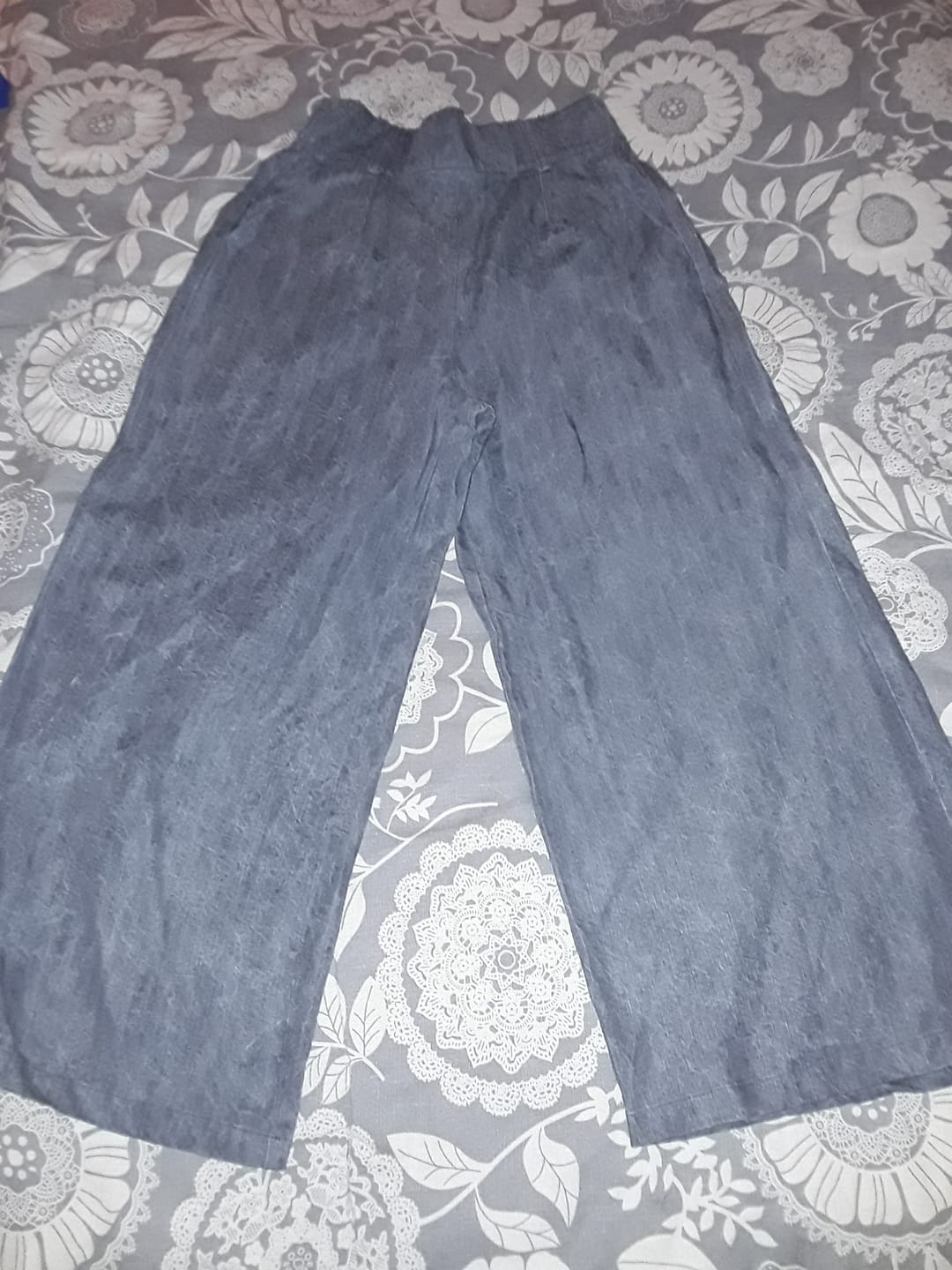 Customer photo review of Pantalon Alex - Jean fluide gris stone