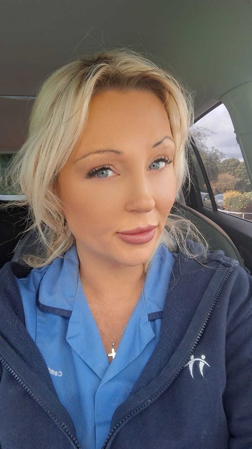 Customer photo review of FLAWLESS FINISH CONCEALER PRO