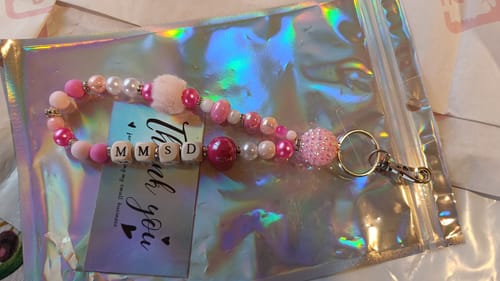 Customer photo review of Portachiavi Corto di perle fatto a mano 💝 Rosa