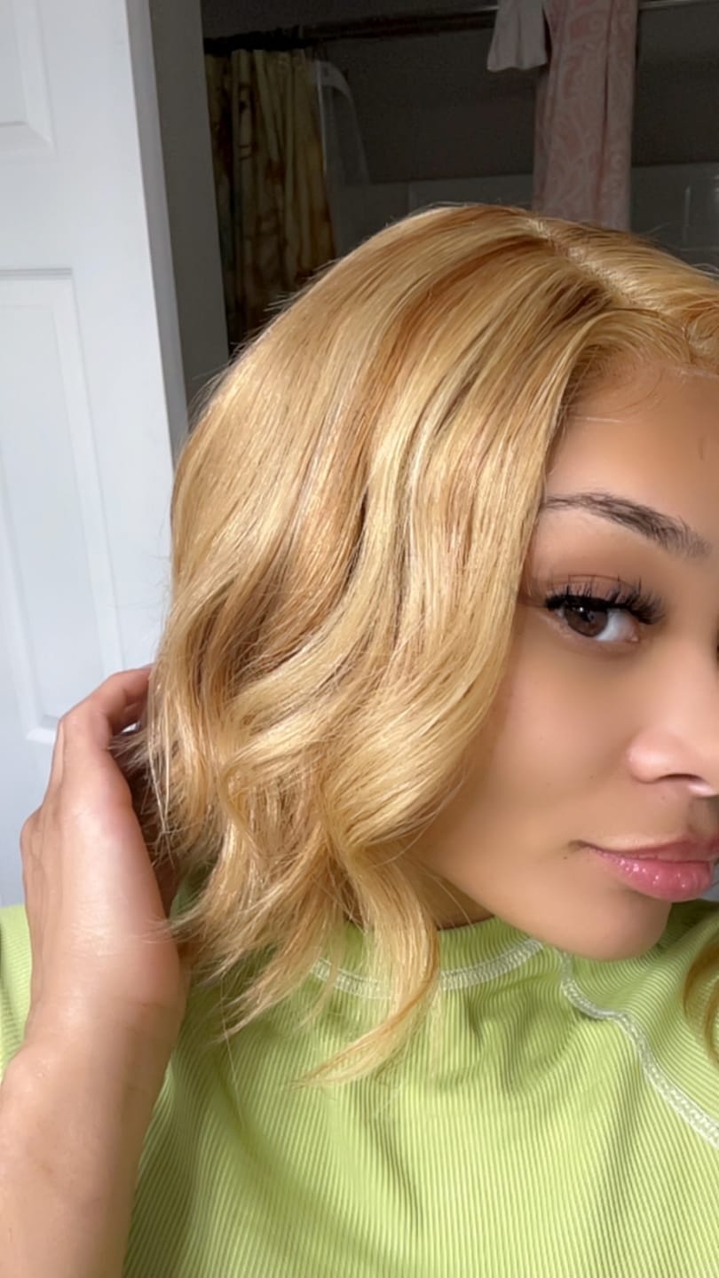 Customer photo review of Model Model Dream Weaver 100% Human Hair Glueless HD Lace Front Wig - SOFT WAVE 10"