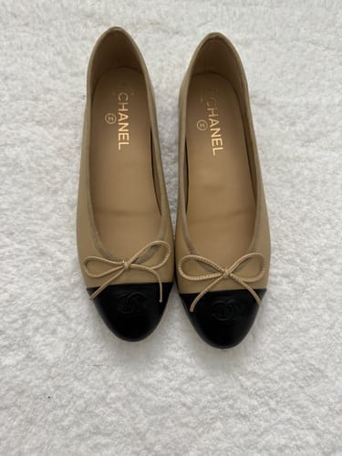 Customer photo review of ballet flats beige black lambskin