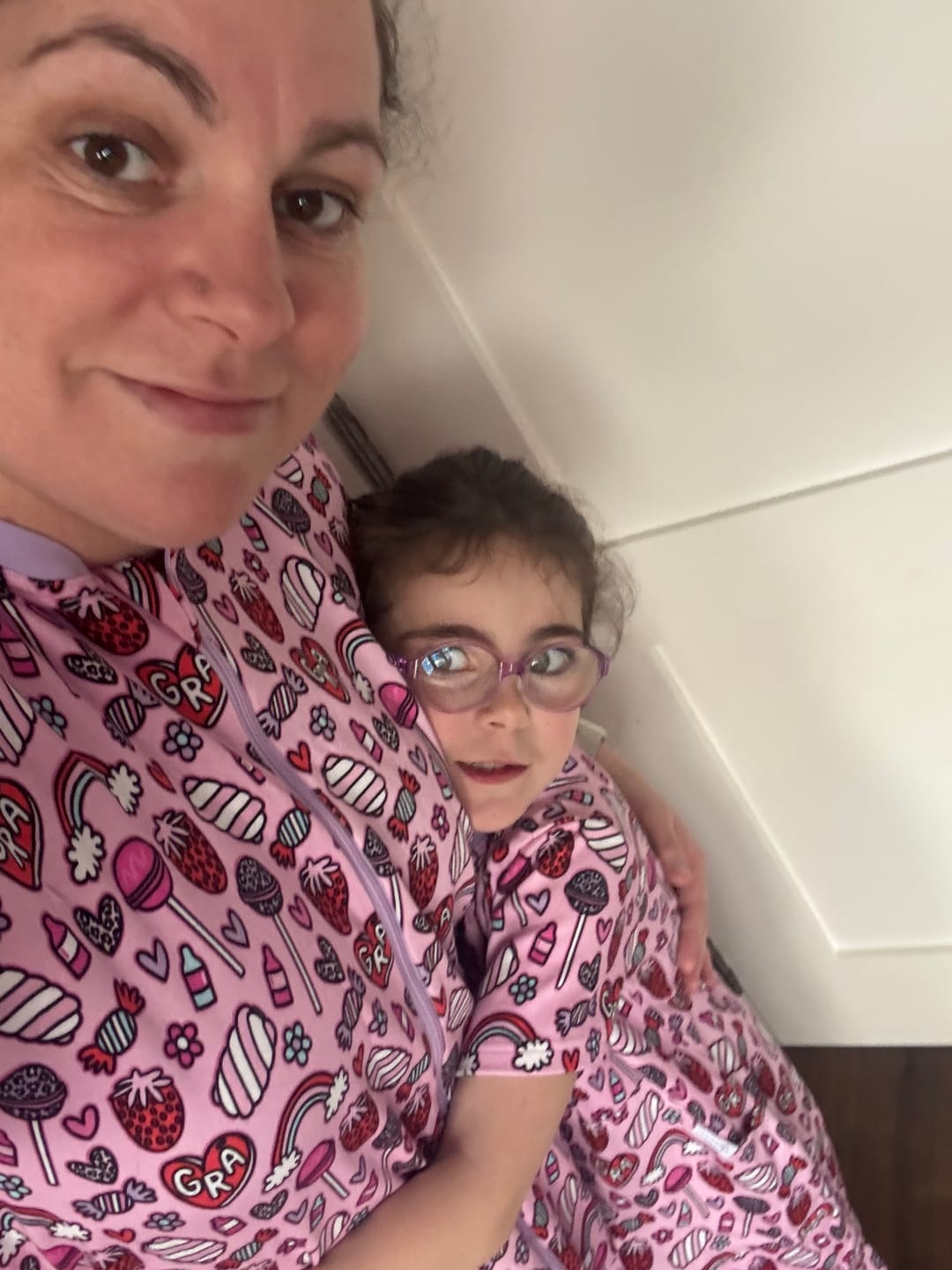 Customer photo review of Grá Kids Onesie