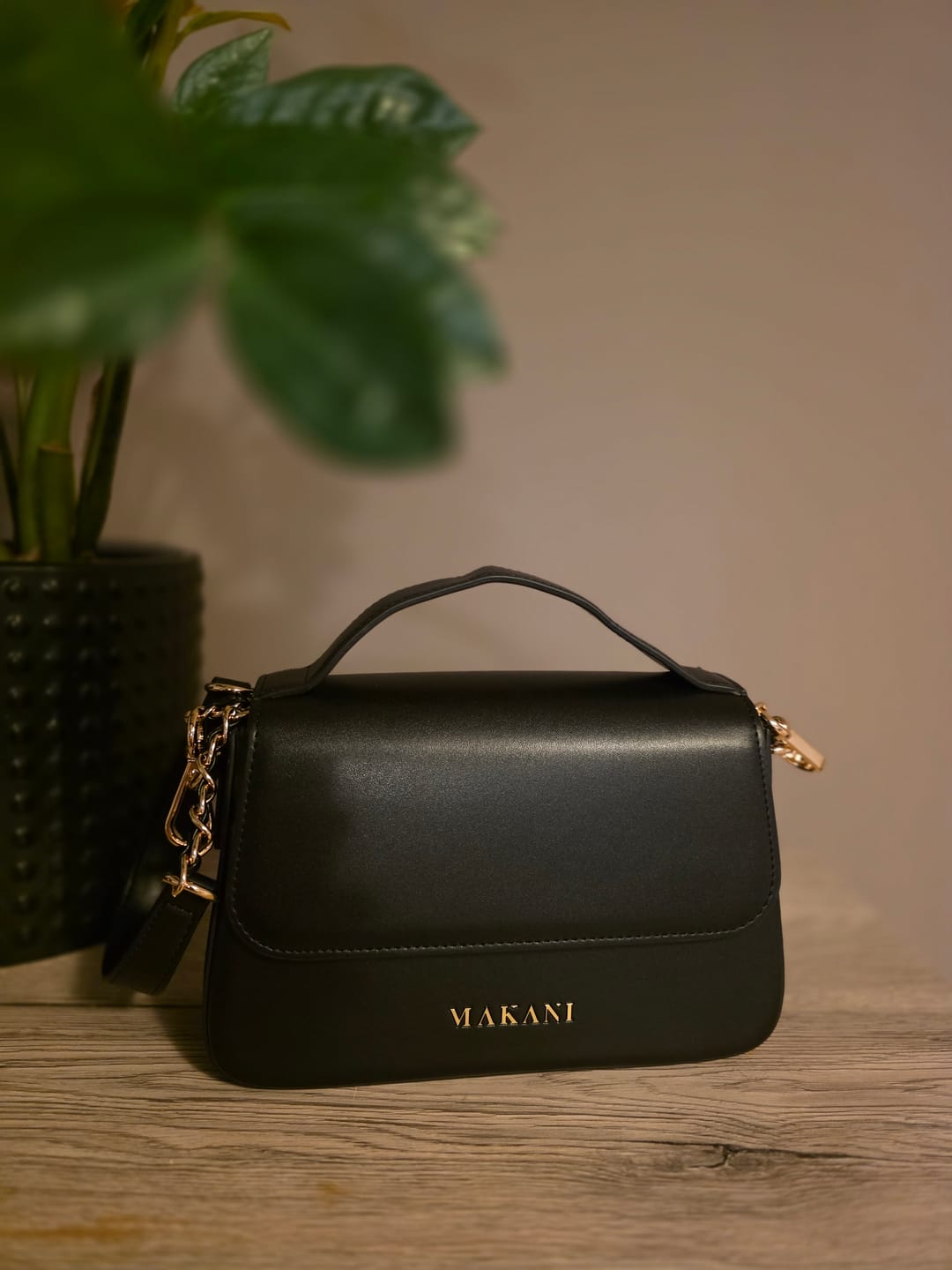 Customer photo review of NALUA - BLACK