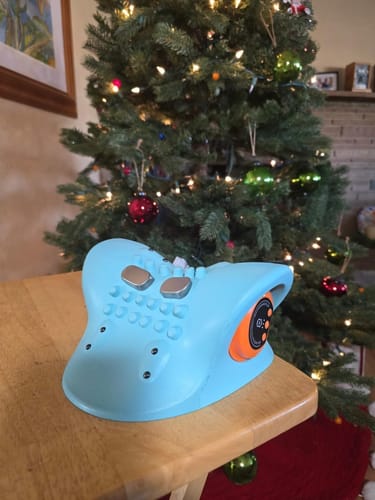 Customer photo review of OrthoNeck Pro - Nackendehner