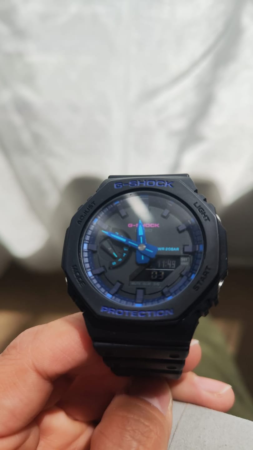 Customer photo review of Reloj Casio G-Shock Royal Oak "Casioak" GA-2100VB-1ADR Carbon Core Azul
