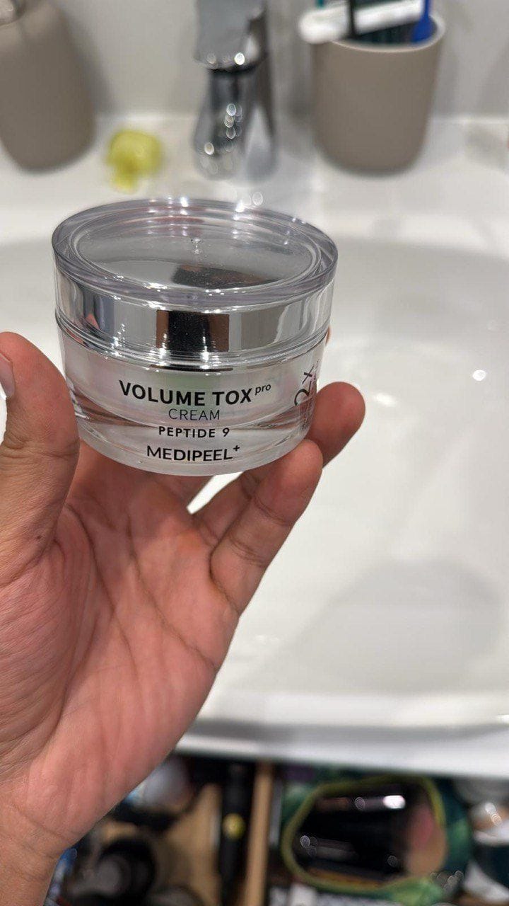 Customer photo review of Atjaunojošs krēms ar peptīdiem Medi-Peel Volume Tox Cream Peptide 9 Pro