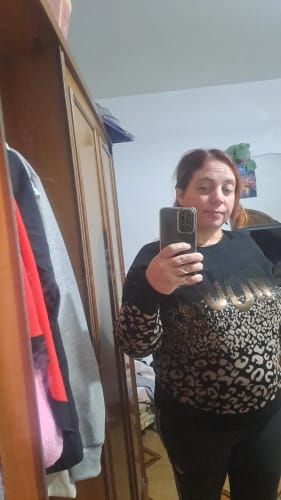 Customer photo review of Maglione Amour maculato - nero