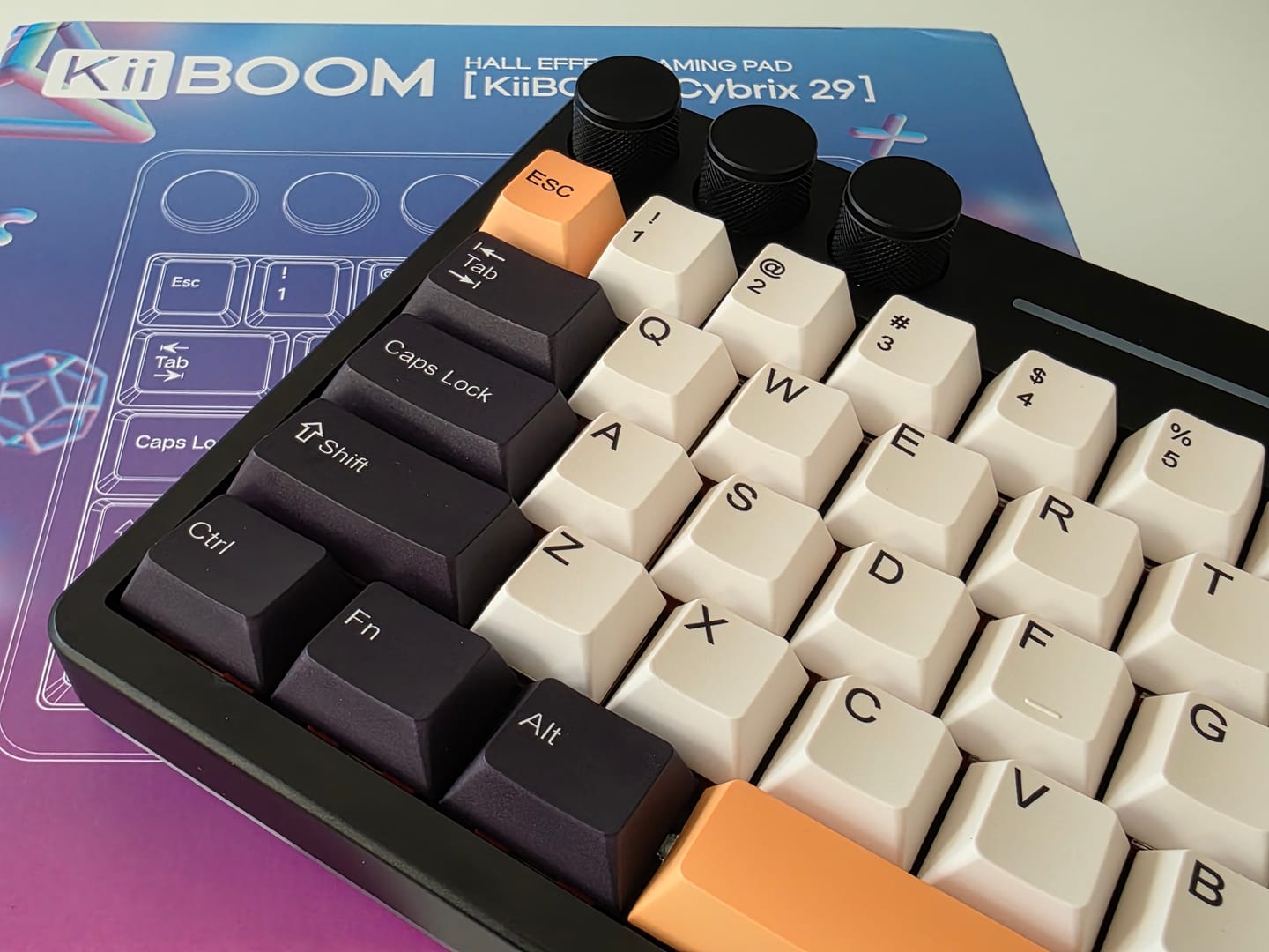 Customer photo review of KiiBOOM Cybrix29