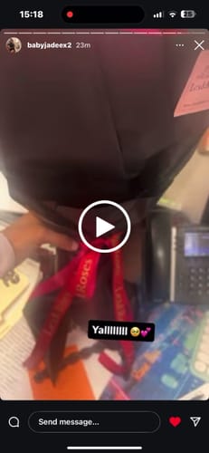 Customer video review of Red & Hot Pink Rose Bouquet