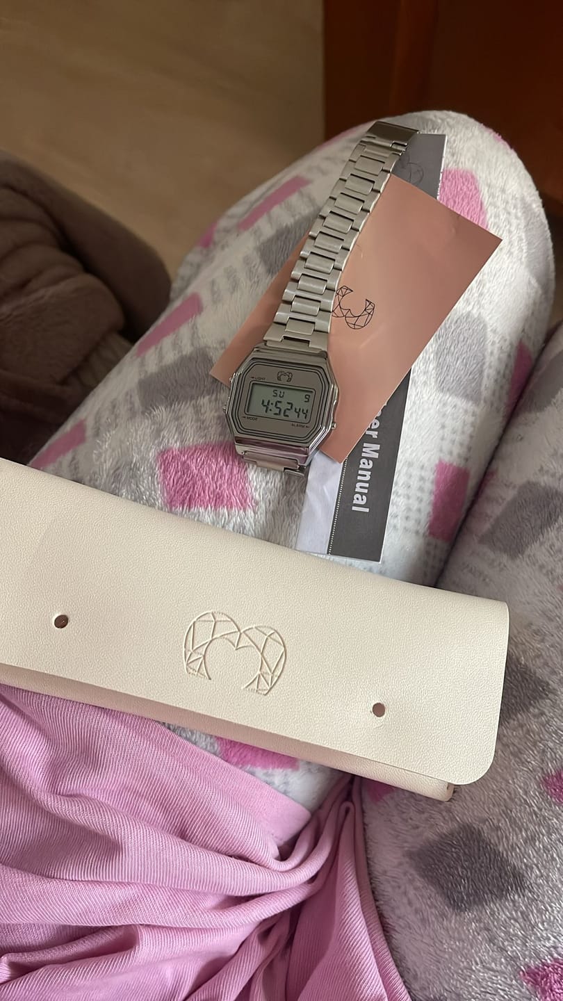 Customer photo review of Reloj Digital Vintage ~ Plata