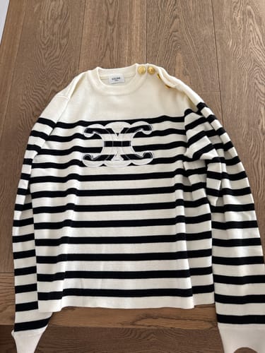 Customer photo review of Celine 25 Knitted T-shirt White Wool 293418