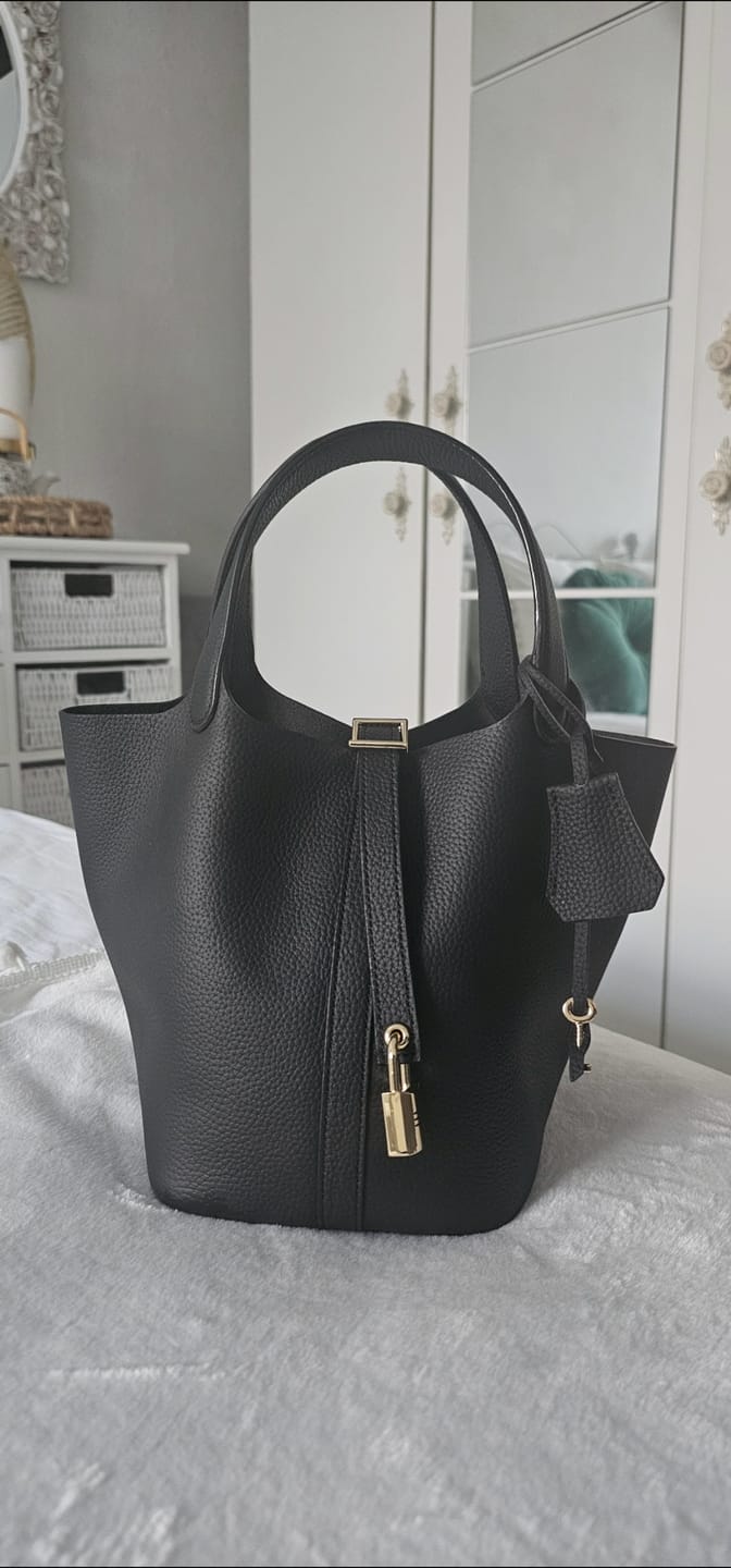 Customer photo review of Beatrice
